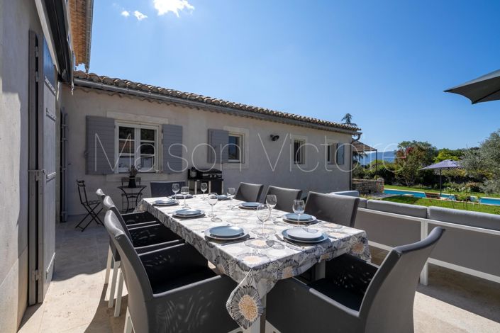 Image No.7-4 Bed House for sale