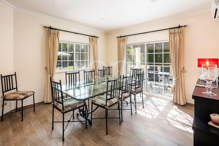 Image No.5-5 Bed House for sale