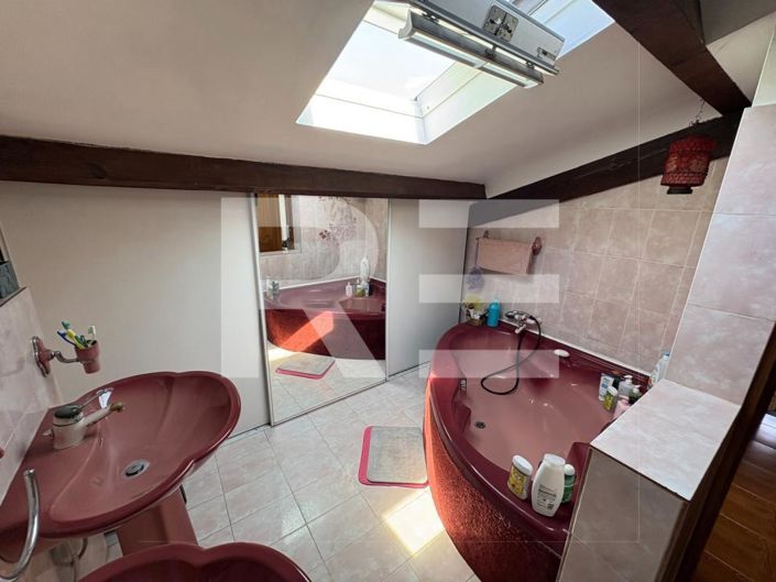 Image No.13-3 Bed House for sale