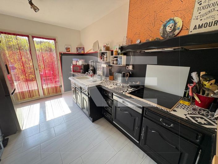 Image No.4-3 Bed House for sale