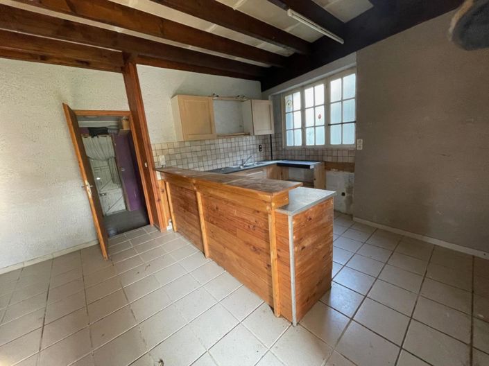 Image No.9-5 Bed House for sale