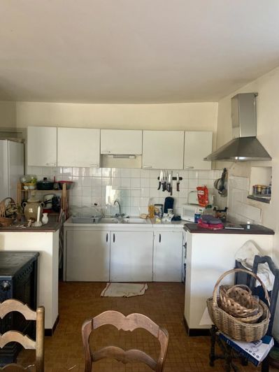 Image No.6-3 Bed House for sale