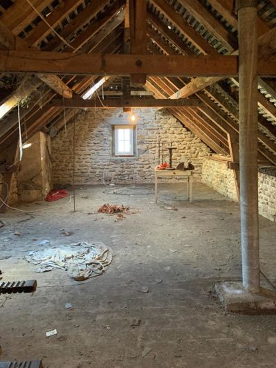 Image No.9-3 Bed House for sale