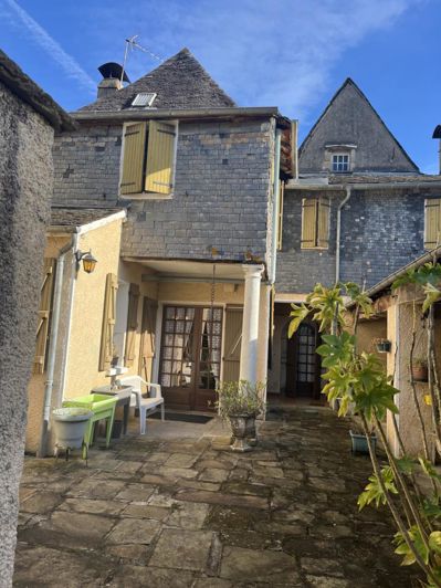 Image No.1-7 Bed House for sale