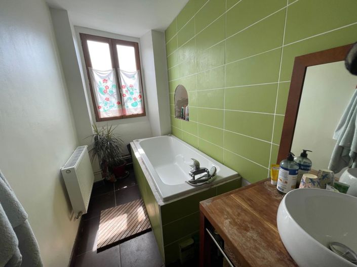 Image No.9-2 Bed Apartment for sale