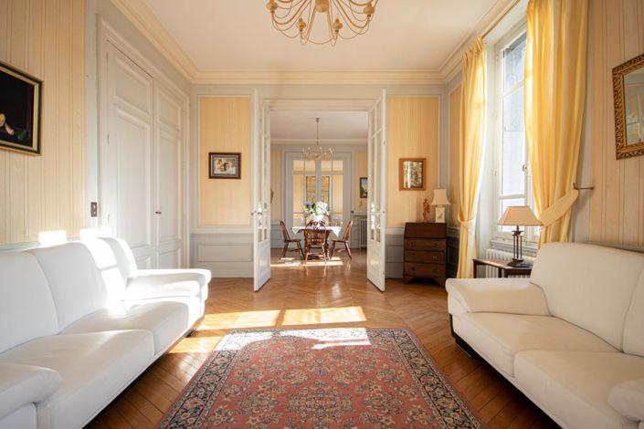 Image No.12-6 Bed Apartment for sale