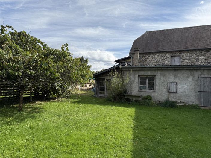 Image No.7-5 Bed House for sale