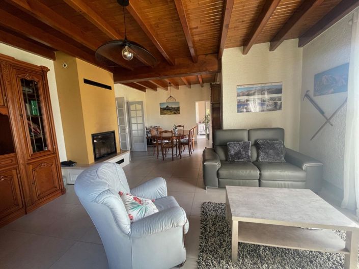 Image No.7-4 Bed House for sale