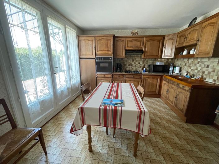 Image No.5-4 Bed House for sale