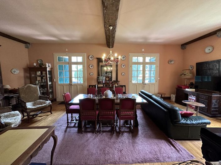 Image No.16-5 Bed House for sale