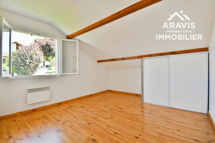 Image No.11-4 Bed House for sale