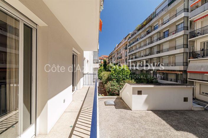 Image No.12-1 Bed Apartment for sale