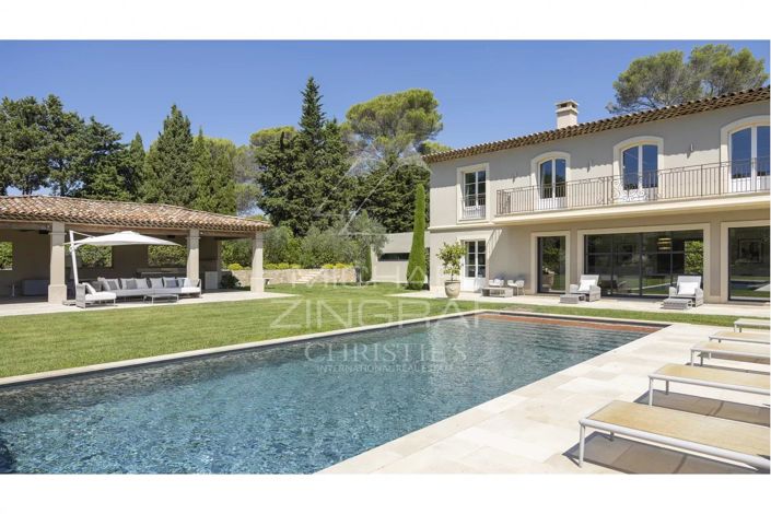 Image No.2-5 Bed House for sale