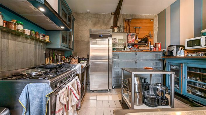 Image No.14-10 Bed House for sale