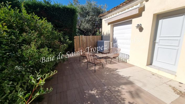 Image No.9-2 Bed House for sale