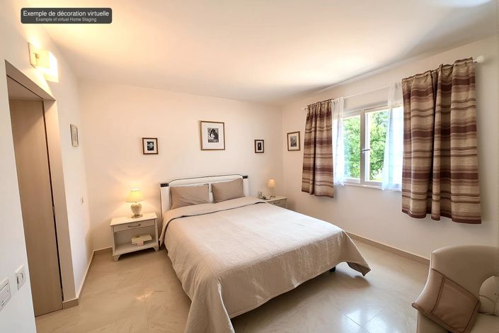 Image No.16-5 Bed House for sale