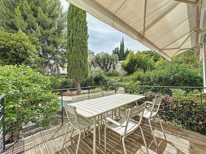 Image No.6-3 Bed House for sale