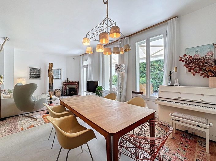 Image No.7-3 Bed House for sale