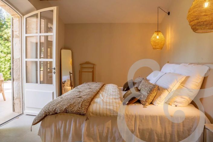 Image No.13-5 Bed House for sale