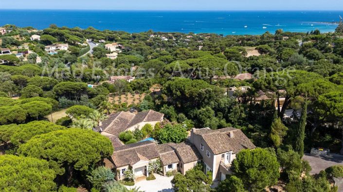 Image No.3-8 Bed House for sale