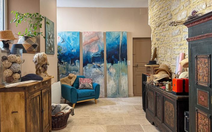 Image No.14-5 Bed Property for sale