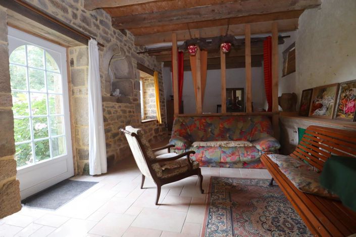 Image No.8-2 Bed House for sale