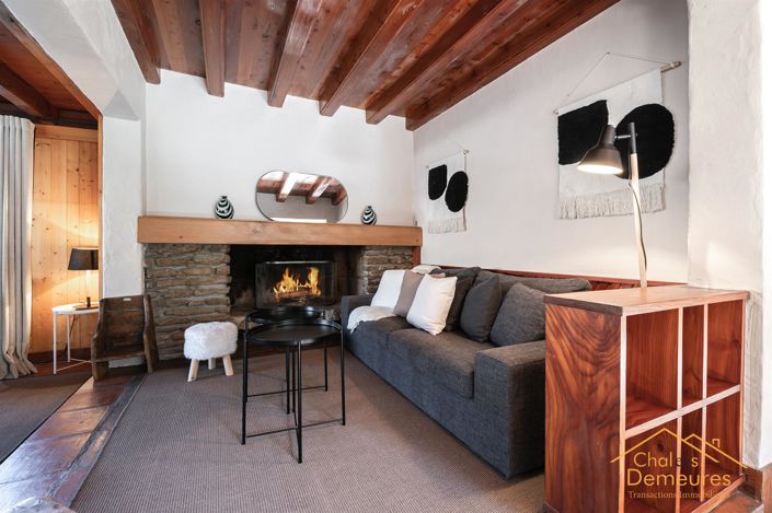 Image No.9-5 Bed House for sale