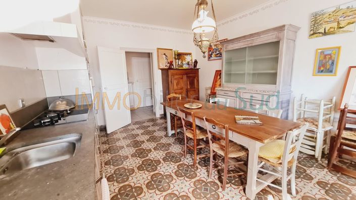 Image No.13-5 Bed House for sale