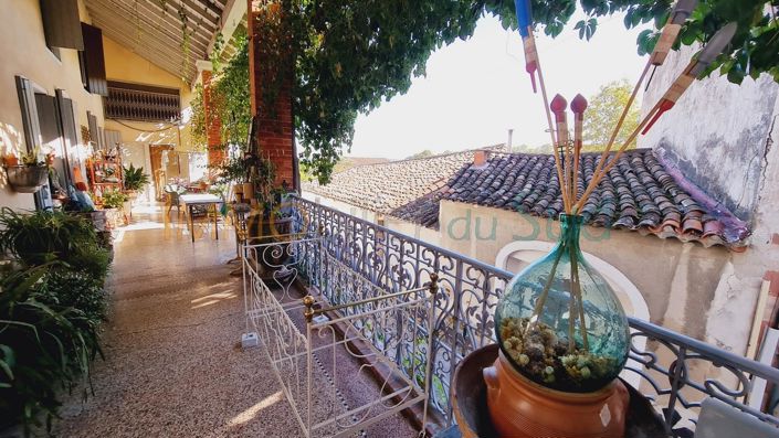 Image No.7-5 Bed House for sale