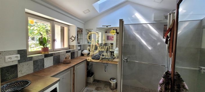 Image No.11-3 Bed House for sale