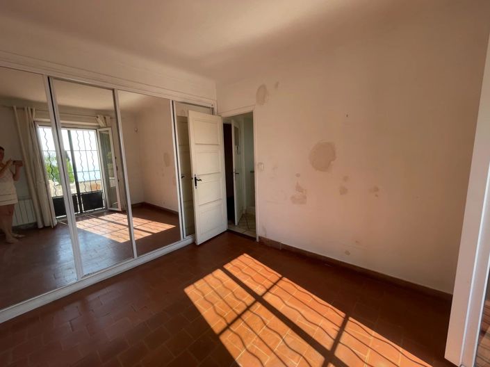 Image No.20-3 Bed House for sale