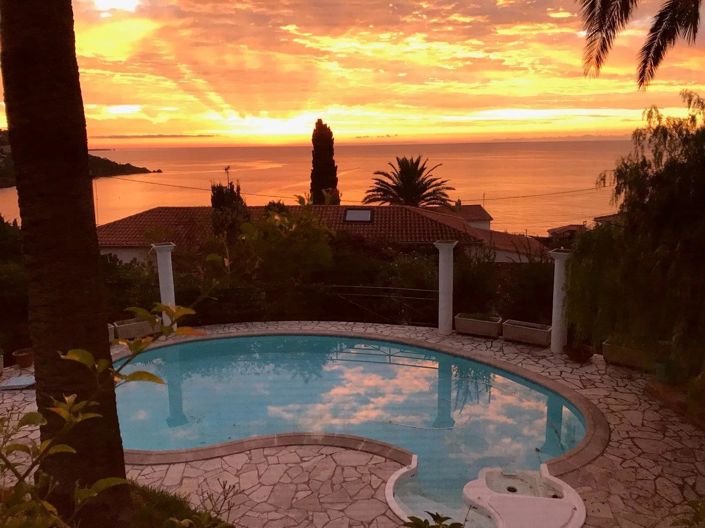 Image No.3-3 Bed House for sale