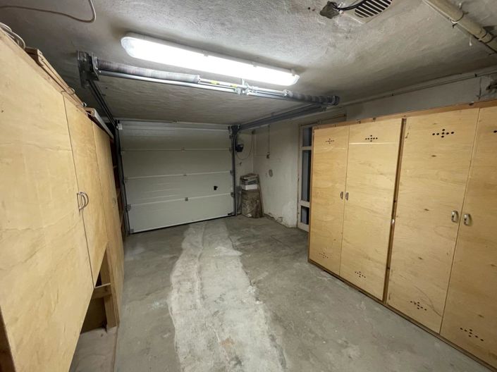 Image No.31-3 Bed House for sale