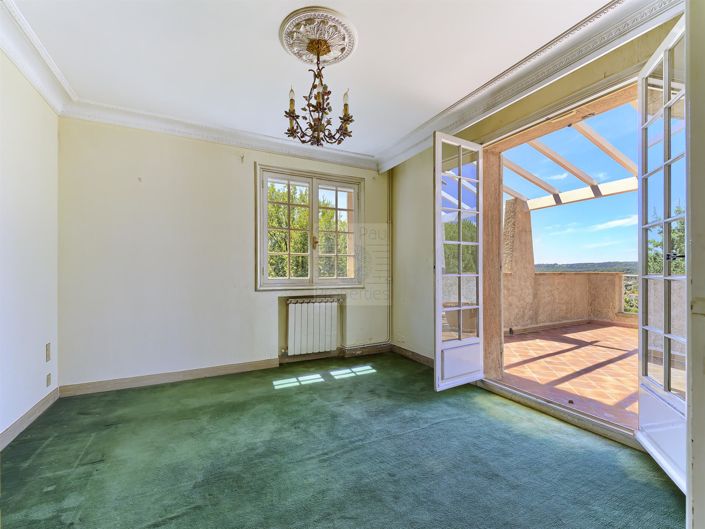 Image No.25-4 Bed House for sale