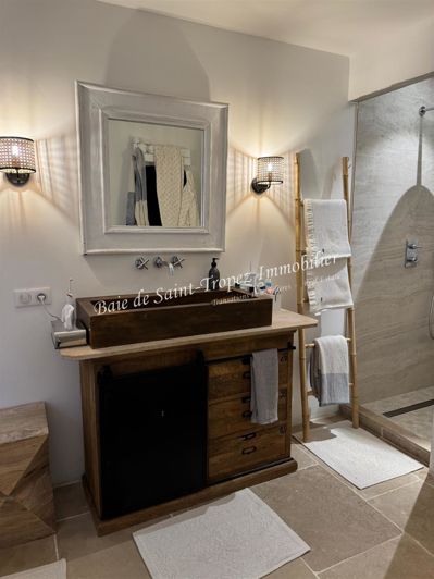 Image No.12-3 Bed Apartment for sale