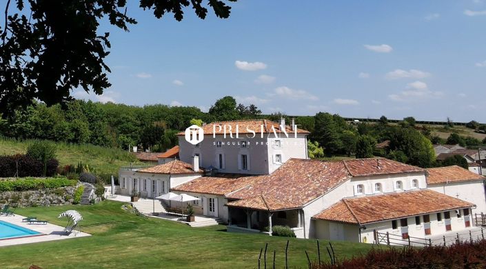 Image No.10-12 Bed Property for sale