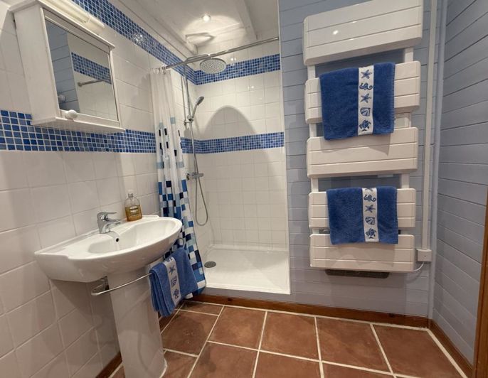 Image No.14-3 Bed House for sale