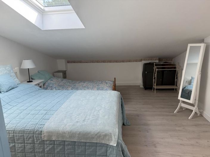 Image No.19-3 Bed House for sale