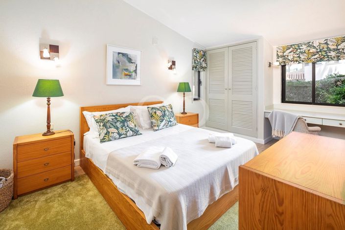 Image No.11-3 Bed House for sale