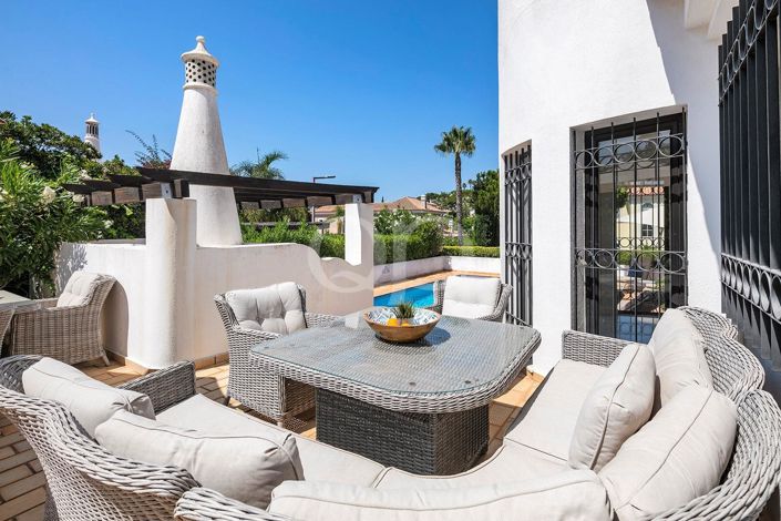 Image No.12-3 Bed House for sale