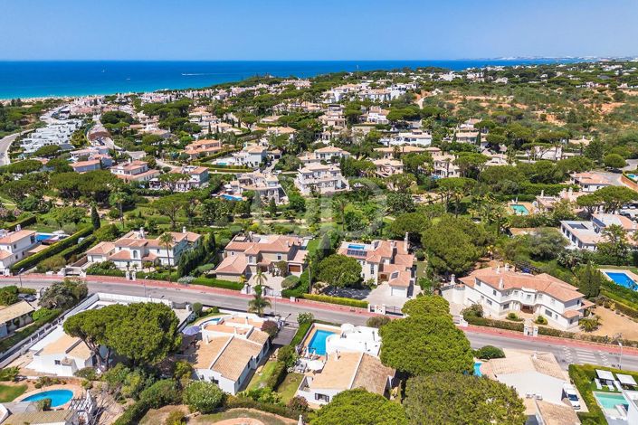 Image No.15-3 Bed House for sale