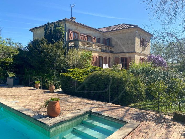 Image No.3-4 Bed House for sale