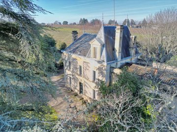 7 Bed House for sale