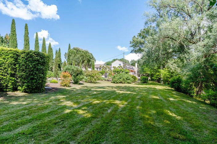 Image No.10-1 Bed Apartment for sale