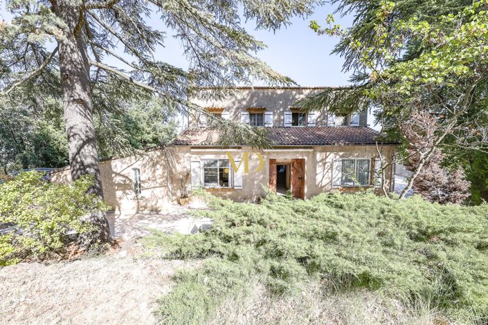 Image No.1-6 Bed House for sale