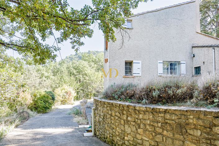 Image No.24-6 Bed House for sale