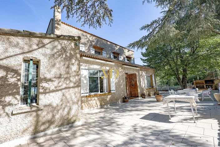 Image No.5-6 Bed House for sale