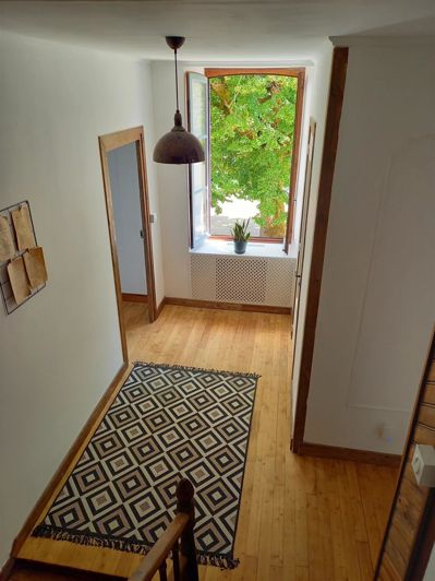 Image No.25-3 Bed House for sale