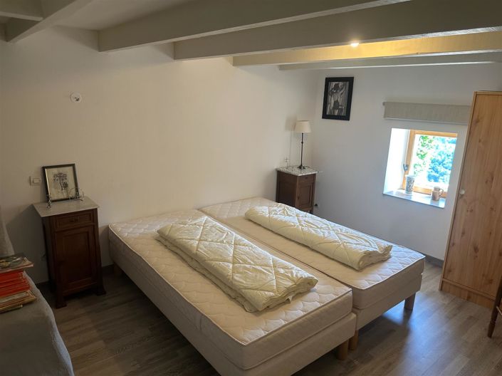 Image No.42-4 Bed House for sale