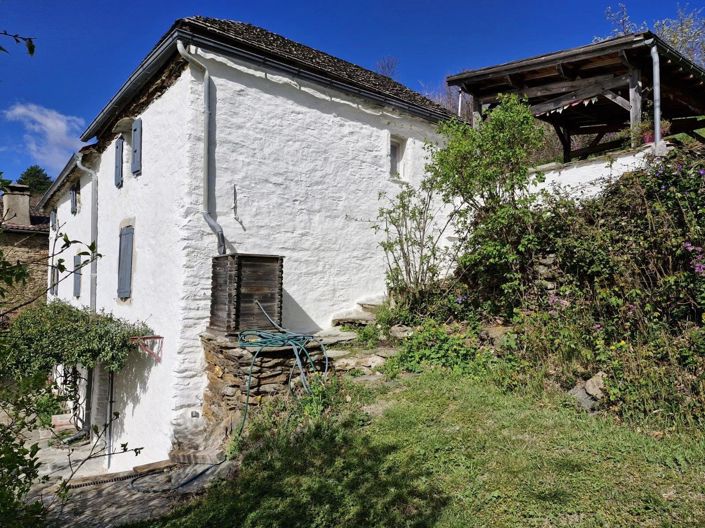 Image No.1-6 Bed House for sale